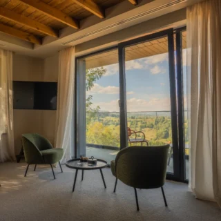 Instagram post from thepinesbucegilodge. This post is in position 3.